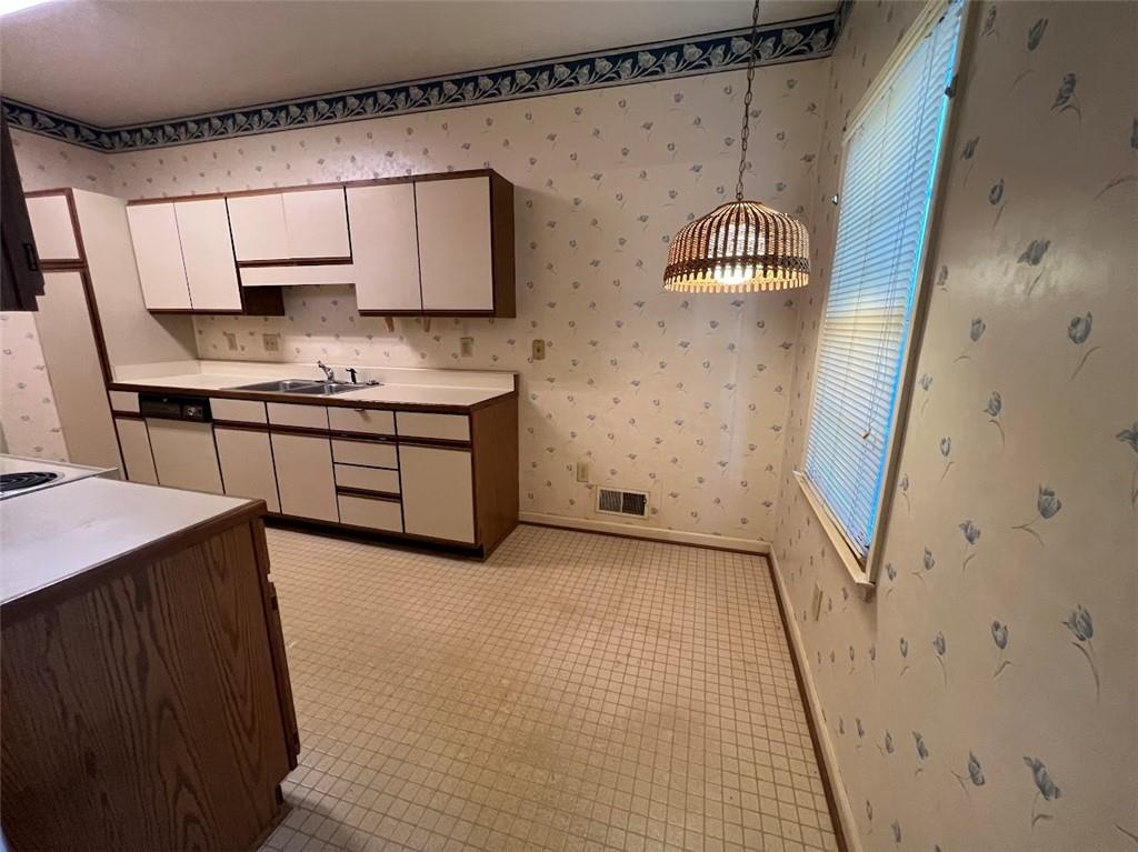 3998 Elm Street