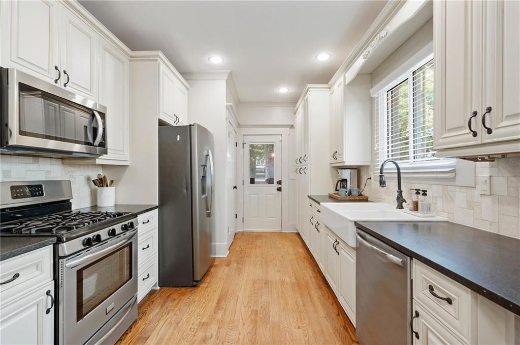 2759 Arbor Avenue, Atlanta, Georgia image 13