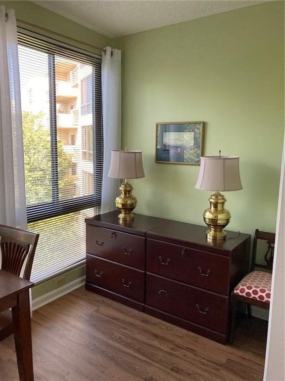 1800 Clairmont Lake 522