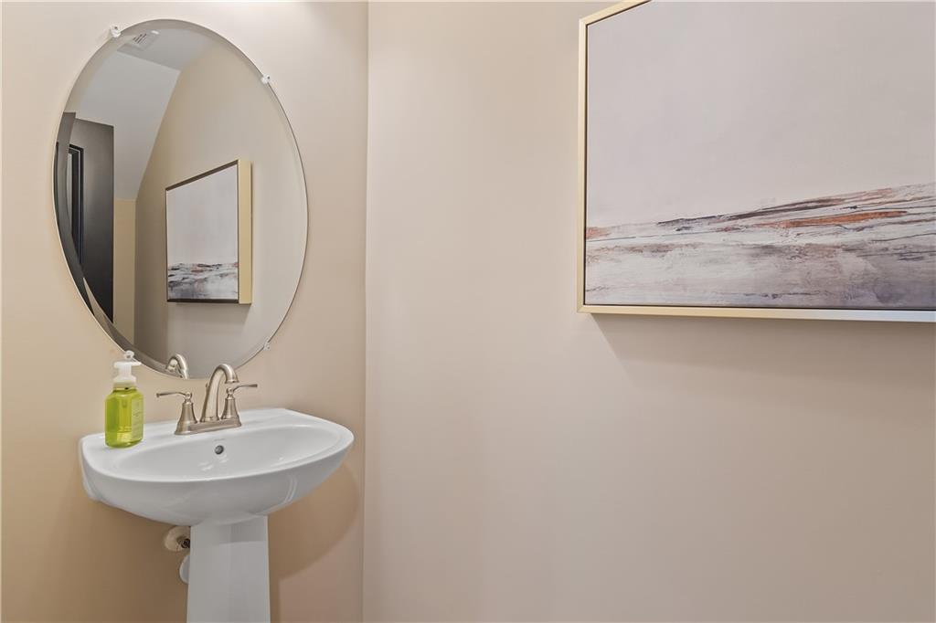 173 Werner Brook Way SW