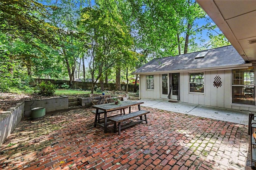 905 Homewood Court