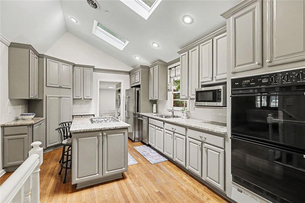905 Homewood Court