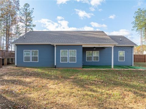 A home in Dahlonega