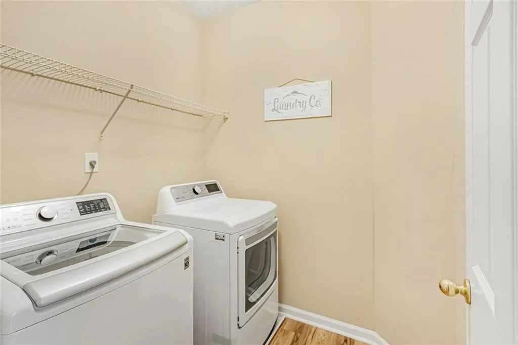 Smyrna, Georgia 30082, United States, 3 Bedrooms Bedrooms, ,4 BathroomsBathrooms,Residential,Active,134896