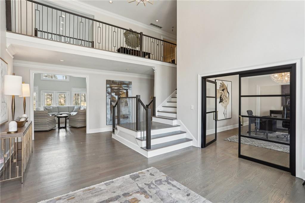 1460 Lakemist Court