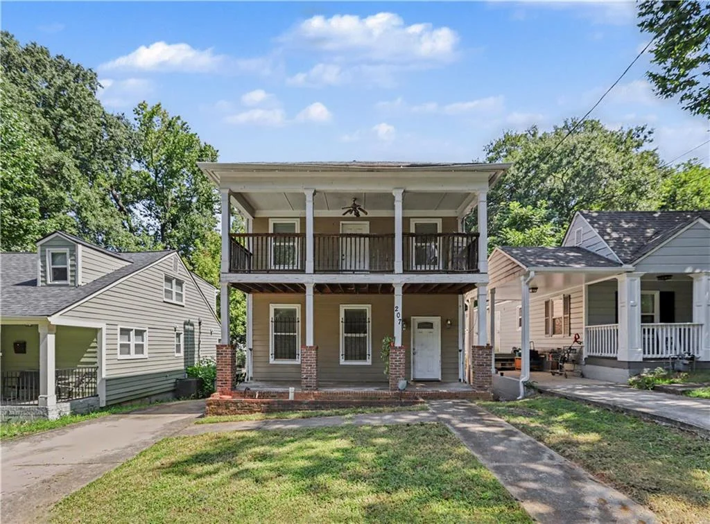 207 Ollie Street NW