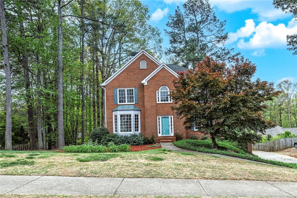 6321 Woodlore Drive NW