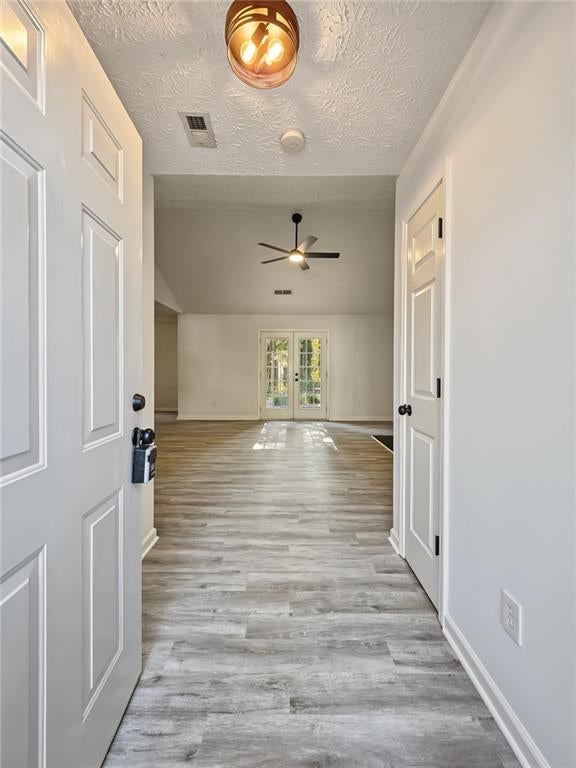 4887 Lake Park Lane
