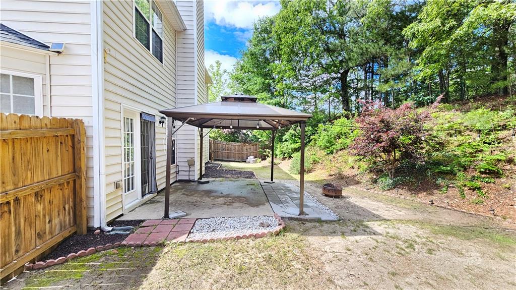 2203 Beacon Crest Drive, Buford, Georgia image 27