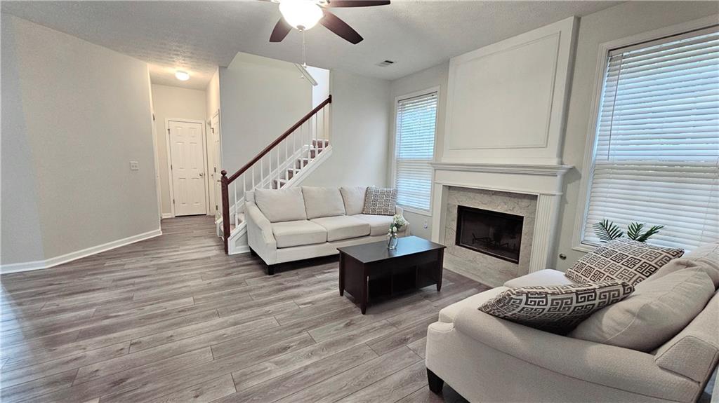 2203 Beacon Crest Drive, Buford, Georgia image 6