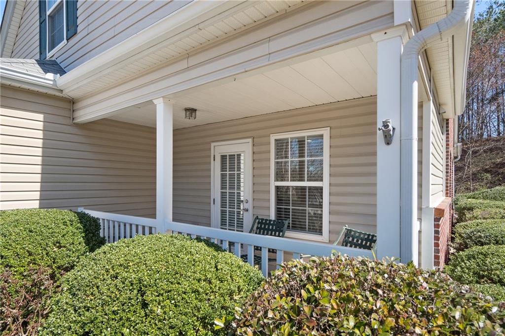 300 W Oaks Trail, Woodstock, Georgia image 3