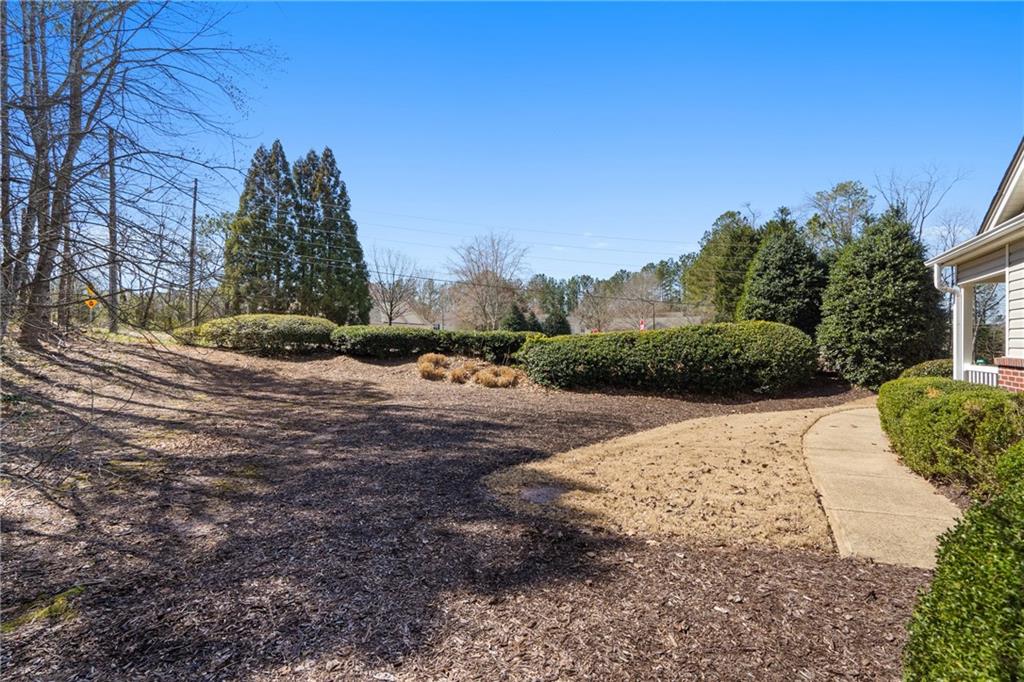 300 W Oaks Trail, Woodstock, Georgia image 6