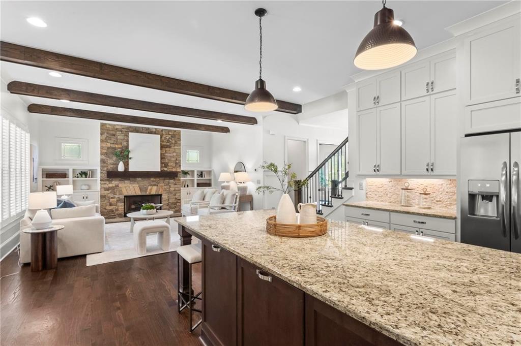 201 Belle Lane, Sandy Springs, Georgia image 12