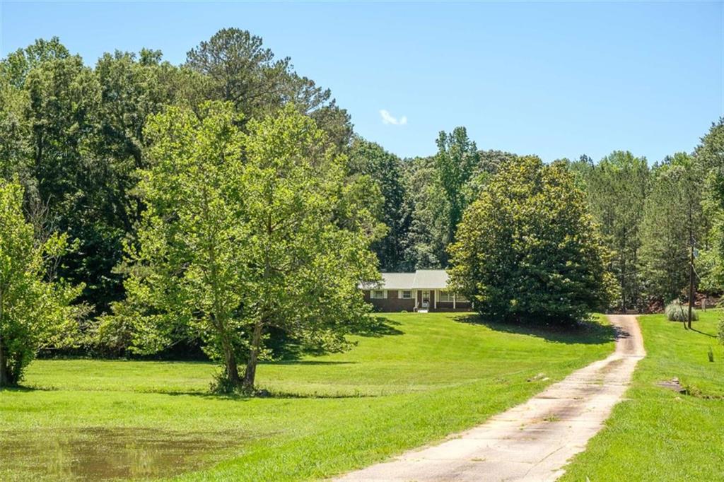 2802 Wax Road