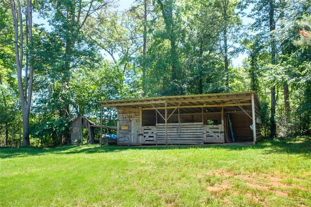 2802 Wax Road