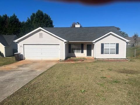 A home in Mcdonough