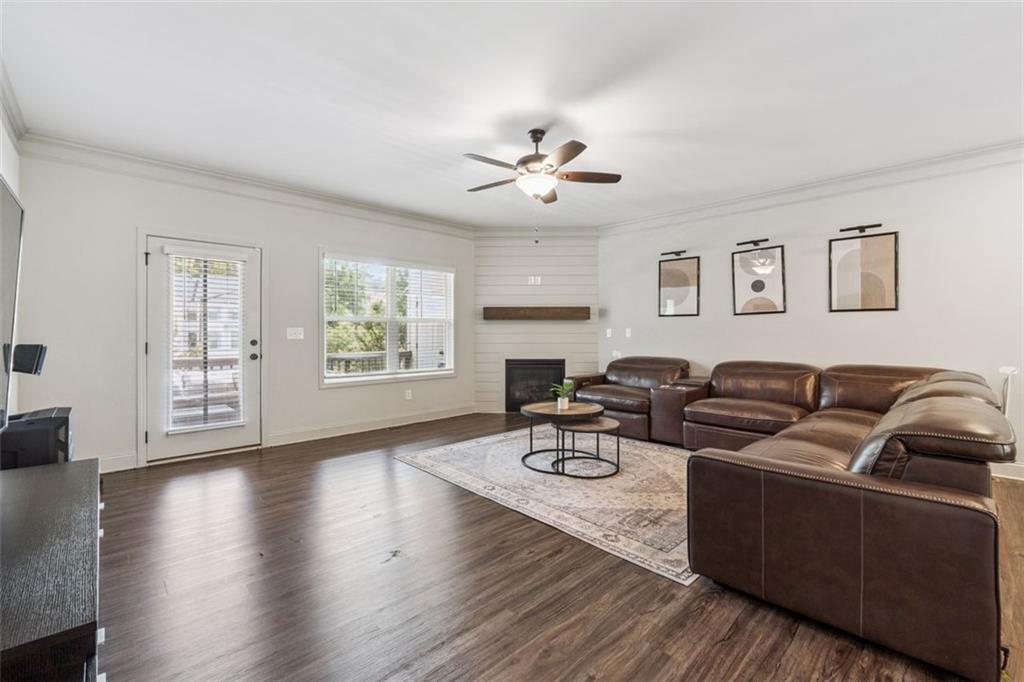 421 STOVALL Place