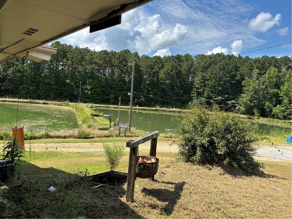 8150 Lakeview Drive SW