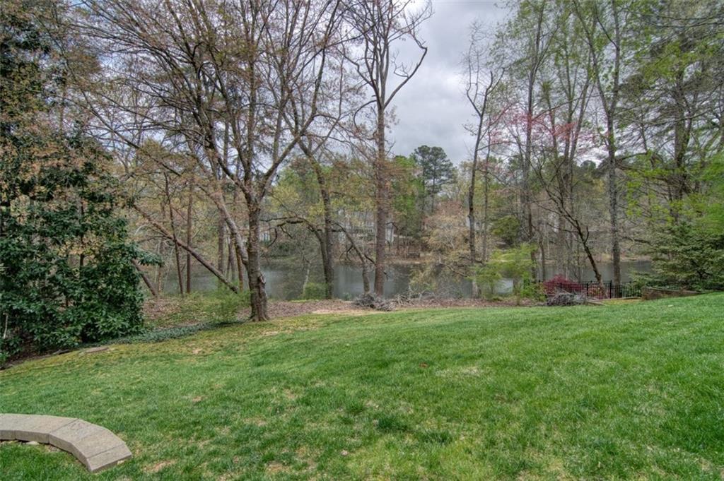 1510 Wood Thrush Way, Marietta, Georgia image 27