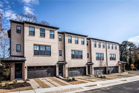 Townhouse For Sale - 117 Bridgecrest Road #24<br/> Roswell, GA 30075