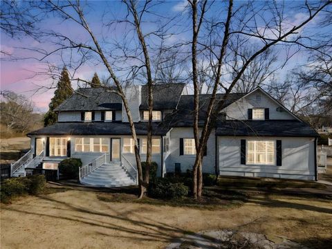 A home in Powder Springs