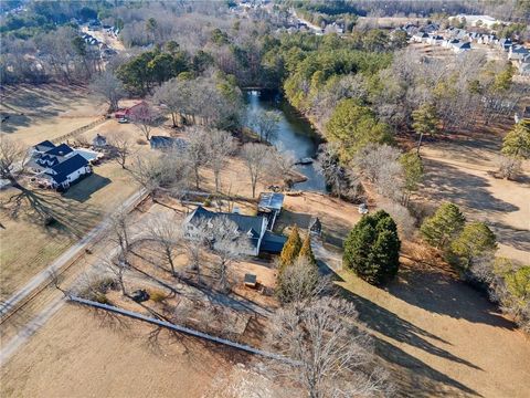 A home in Powder Springs