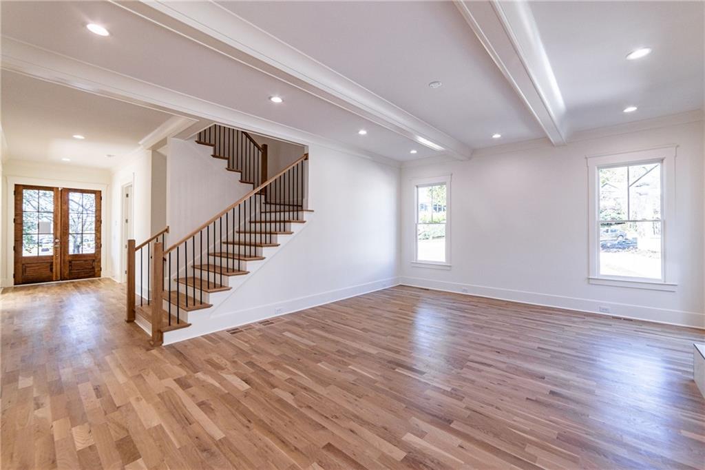 585 Sherwood Road, Atlanta, Georgia image 36