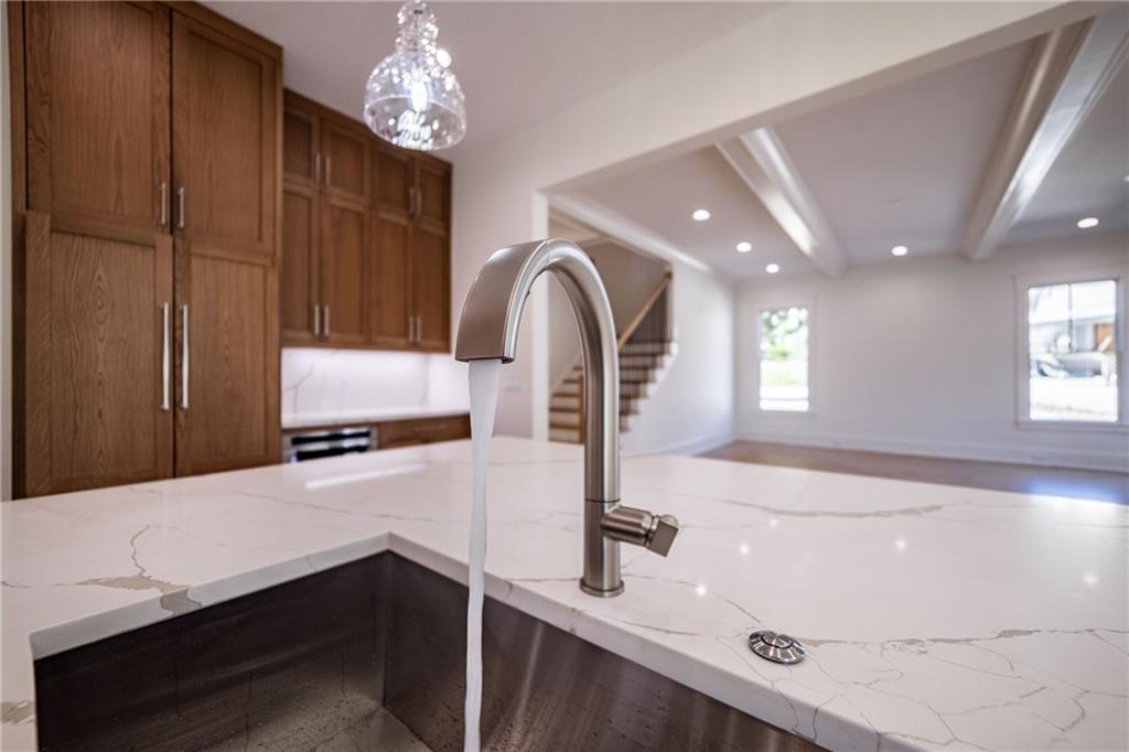 585 Sherwood Road, Atlanta, Georgia image 41