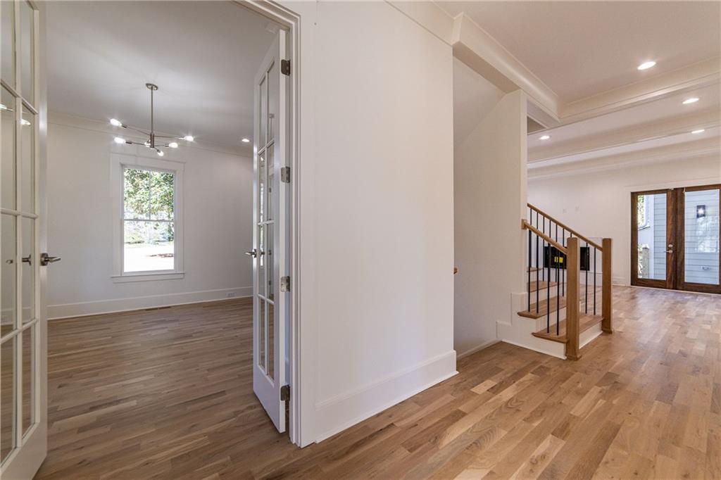 585 Sherwood Road, Atlanta, Georgia image 15
