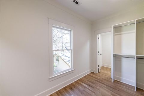 listing image 76