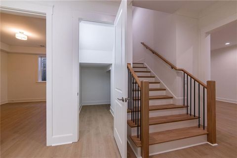 listing image 132