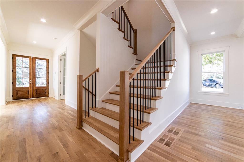 585 Sherwood Road, Atlanta, Georgia image 48