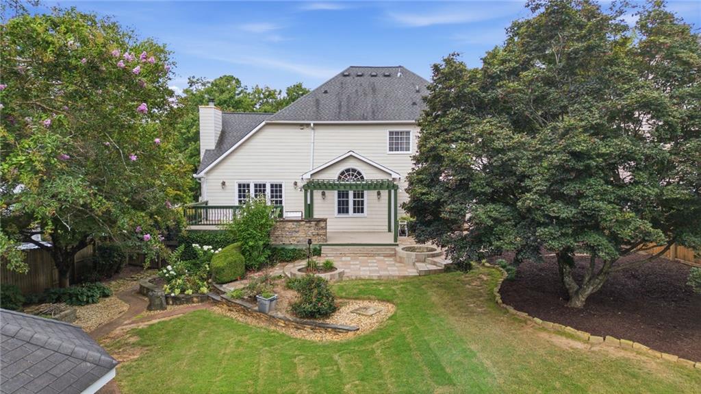 543 Chapman Lane