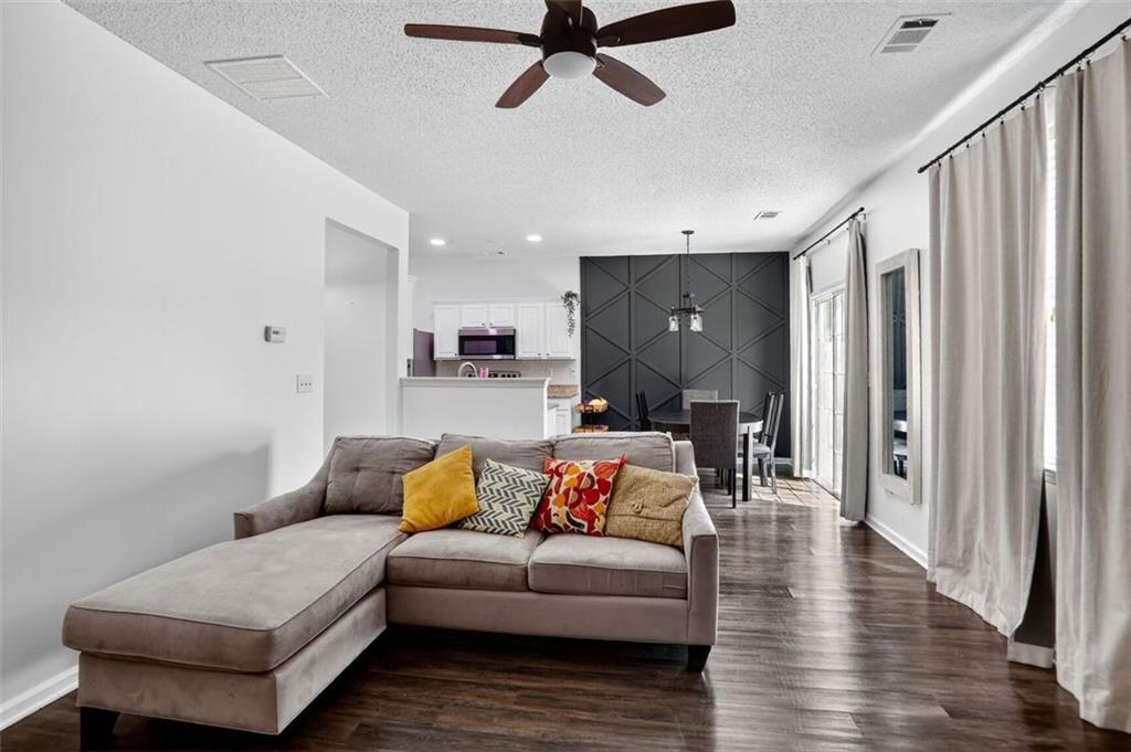 WEATHERSTONE - Residential