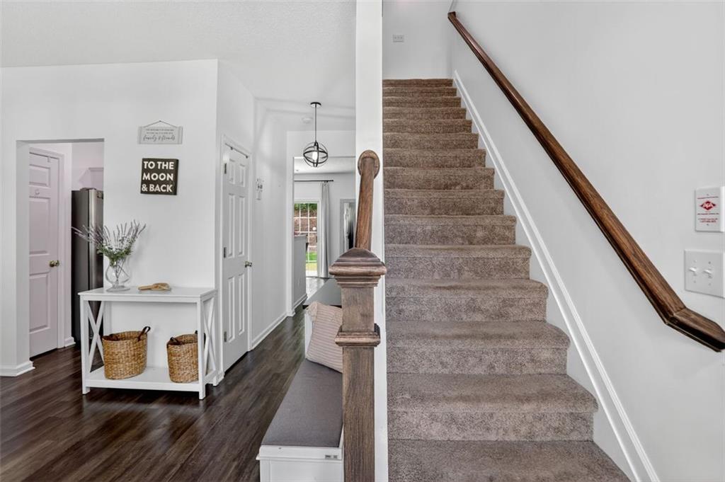 WEATHERSTONE - Residential