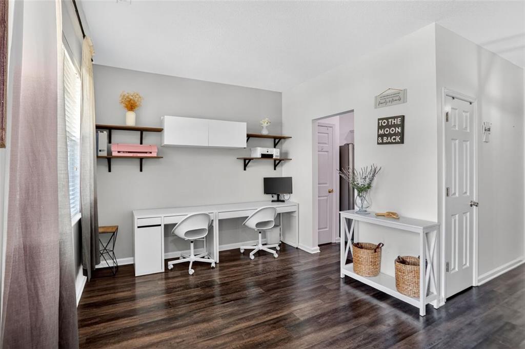 WEATHERSTONE - Residential