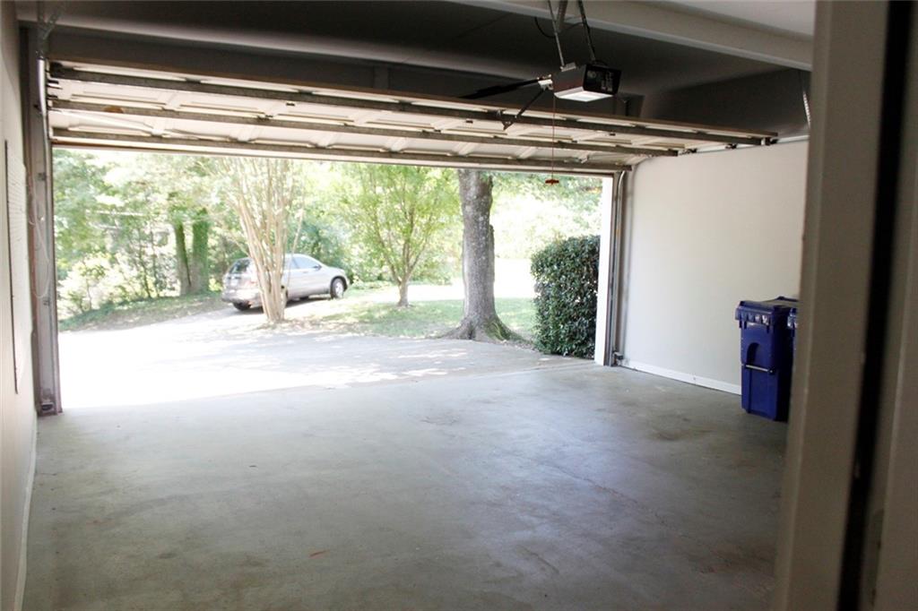 1245 Mclendon Drive