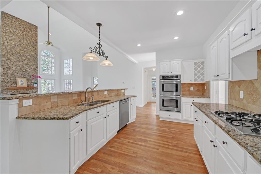 Leeward Walk - Residential
