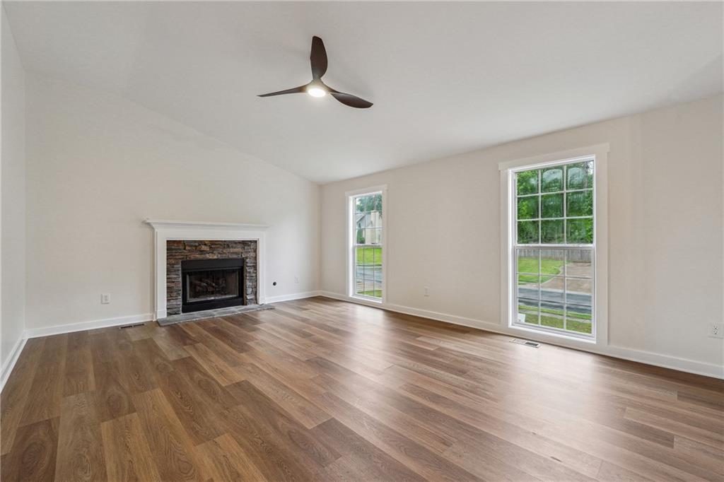 3343 Mooring Drive, Powder Springs, Georgia image 3
