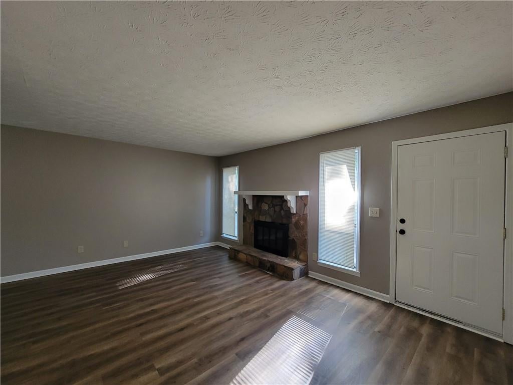 3411 Rolling Ridge Road