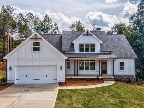 Single Family Residence in Cartersville GA 30 Shoreline Drive.jpg