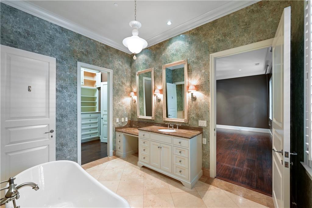 2440 Peachtree Road #22, Atlanta, Georgia image 33