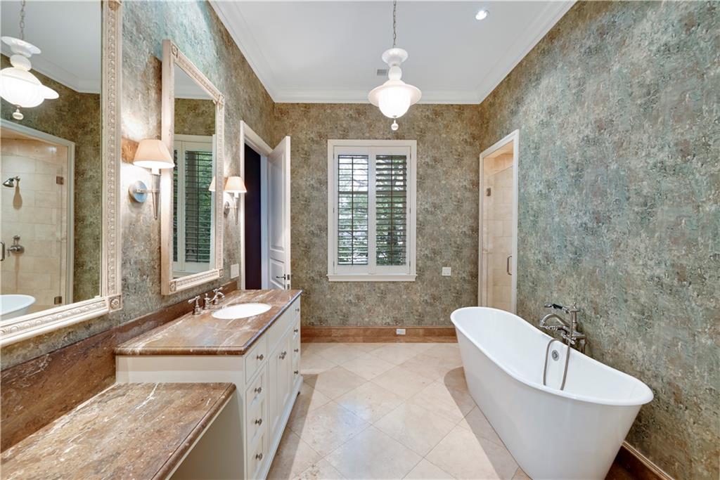 2440 Peachtree Road #22, Atlanta, Georgia image 34