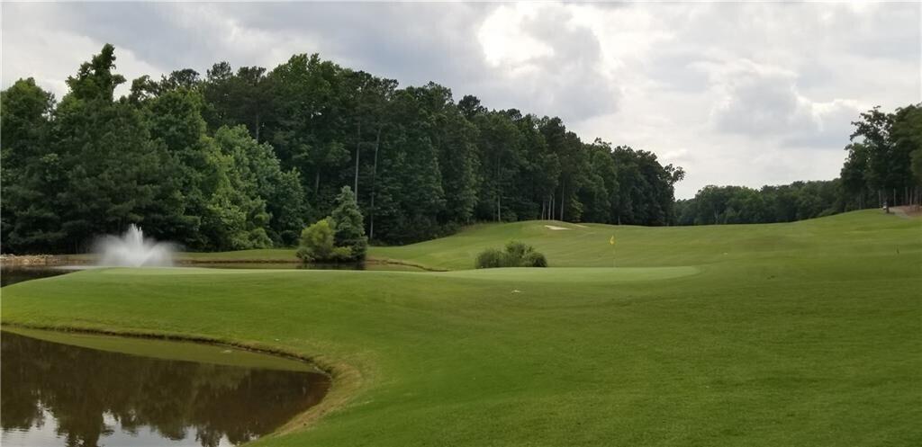 4483 Oglethorpe Loop