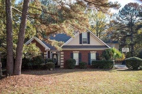 A home in Mcdonough