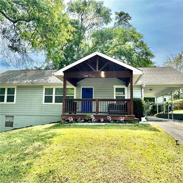 2260 Carver Drive NW