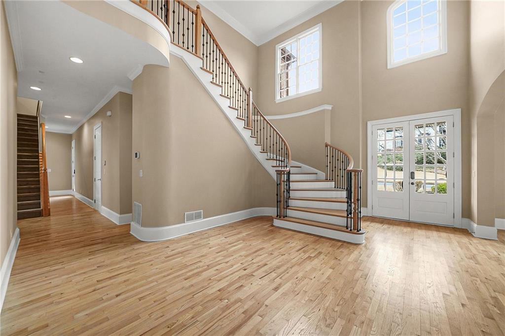 225 Lake Summit View