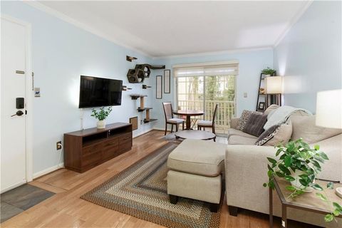 3140 Seven Pines Court 202 Vinings GA 30339