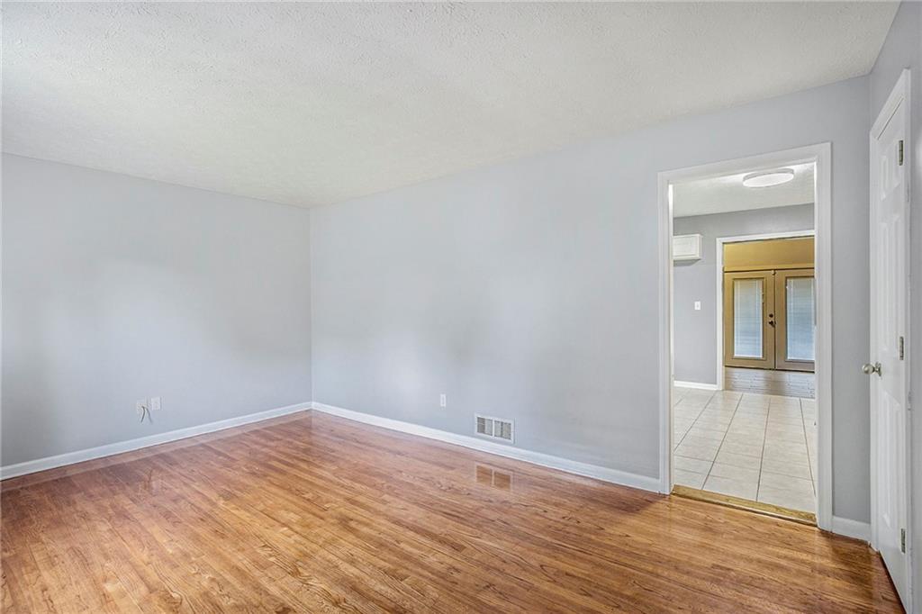 734 Meadowlark Drive