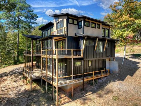 A home in Ellijay